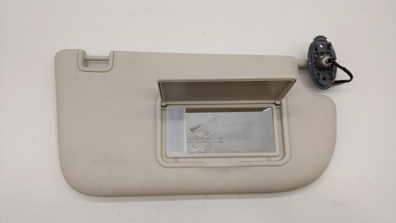 2014 Ford Escape Sun Visor Shade Replacement Passenger Right Mirror Fits 2013 2015 2016 2017 2018 2019 OEM Used Auto Parts - Oemusedautoparts1.com