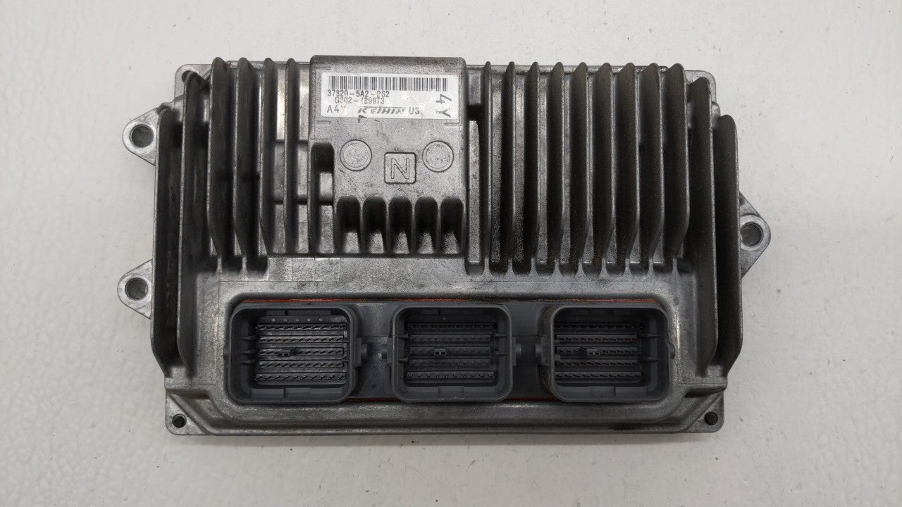 2014 Honda Accord PCM Engine Computer ECU ECM PCU OEM P/N:37820-5A2-G61 37820-5A2-B62 Fits OEM Used Auto Parts - Oemusedautoparts1.com