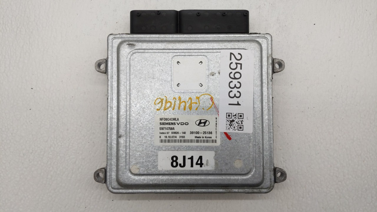 2006-2008 Hyundai Sonata PCM Engine Computer ECU ECM PCU OEM P/N:39100-25131 39100-25135 Fits 2006 2007 2008 OEM Used Auto Parts - Oemusedautoparts1.com