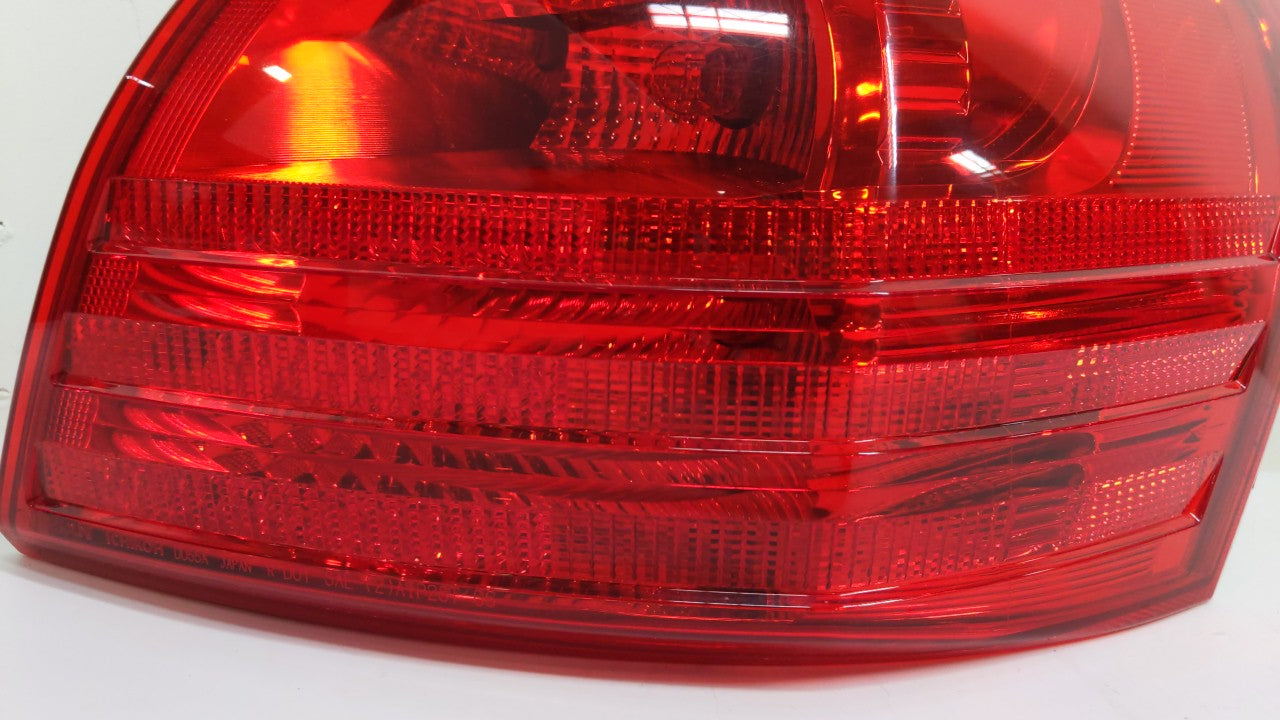 2008-2015 Nissan Rogue Tail Light Assembly Passenger Right OEM Fits 2008 2009 2010 2011 2012 2013 2014 2015 OEM Used Auto Parts - Oemusedautoparts1.com