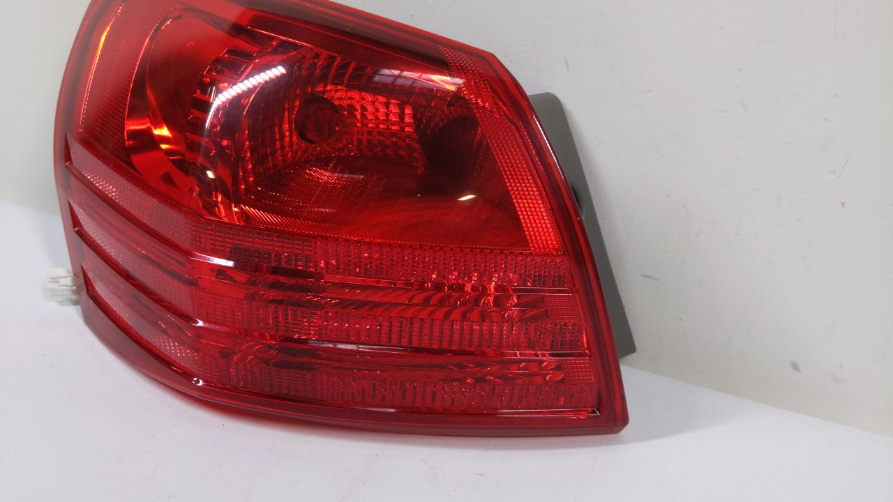 2008-2015 Nissan Rogue Tail Light Assembly Driver Left OEM Fits 2008 2009 2010 2011 2012 2013 2014 2015 OEM Used Auto Parts - Oemusedautoparts1.com