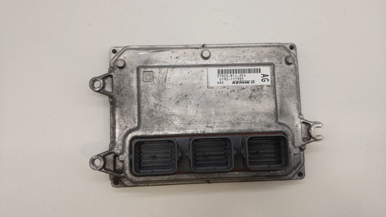 2014-2015 Honda Civic PCM Engine Computer ECU ECM PCU OEM P/N:37820-R1J-A55 37820-R1J-A54 Fits 2014 2015 OEM Used Auto Parts - Oemusedautoparts1.com