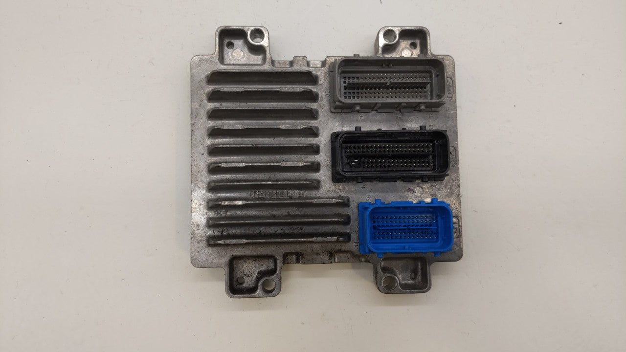 2012-2016 Chevrolet Cruze PCM Engine Computer ECU ECM PCU OEM P/N:12669749 12662593 Fits 2011 2012 2013 2014 2015 2016 OEM Used Auto Parts - Oemusedautoparts1.com