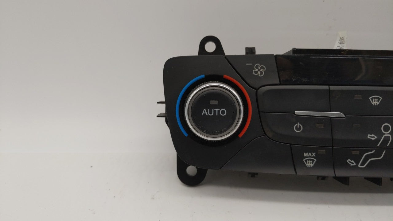 2017 Ford Escape Climate Control Module Temperature AC/Heater Replacement P/N:GJ5T-18C612-EA Fits OEM Used Auto Parts - Oemusedautoparts1.com