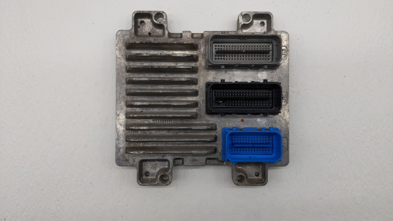 2017-2018 Chevrolet Sonic PCM Engine Computer ECU ECM PCU OEM P/N:12685776 12668986 Fits 2017 2018 2019 OEM Used Auto Parts - Oemusedautoparts1.com