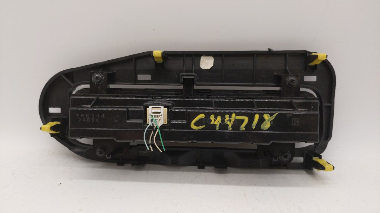 2017-2018 Toyota Corolla Climate Control Module Temperature AC/Heater Replacement P/N:55468-02060 Fits 2017 2018 OEM Used Auto Parts - Oemusedautoparts1.com