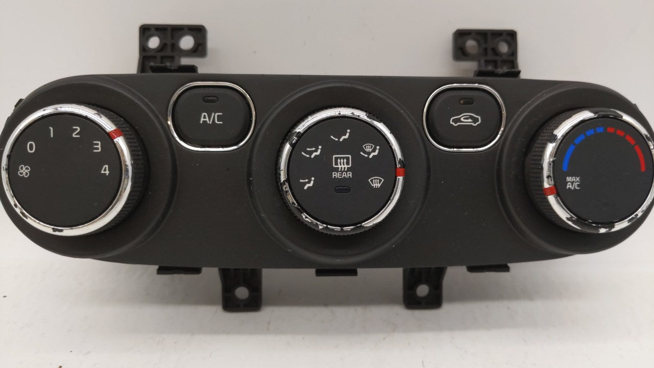 2017-2018 Kia Forte Climate Control Module Temperature AC/Heater Replacement P/N:97250-A7XXX 97250-B0AA0 Fits 2017 2018 OEM Used Auto Parts - Oemusedautoparts1.com