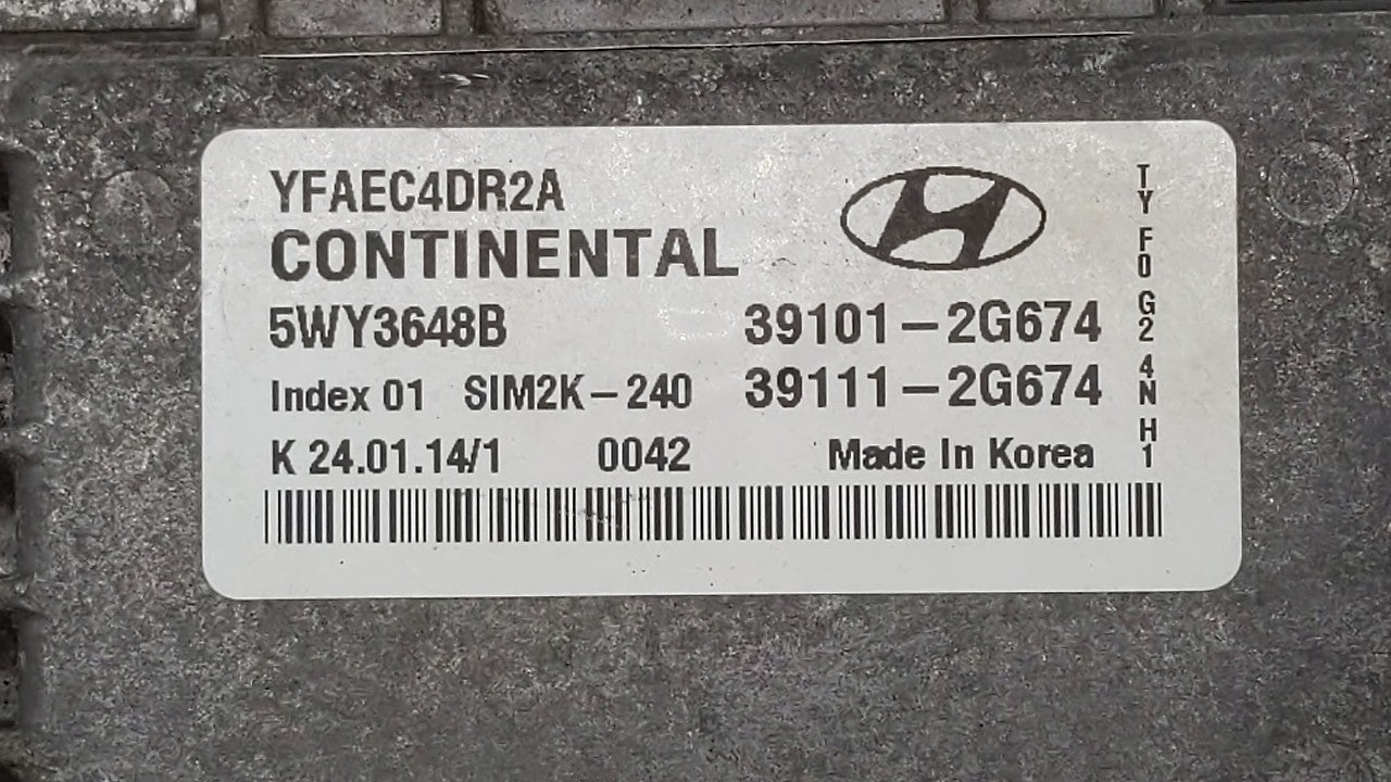 2011-2014 Hyundai Sonata PCM Engine Computer ECU ECM PCU OEM P/N:39111-2G674 39101-2G672 Fits 2011 2012 2013 2014 OEM Used Auto Parts - Oemusedautoparts1.com