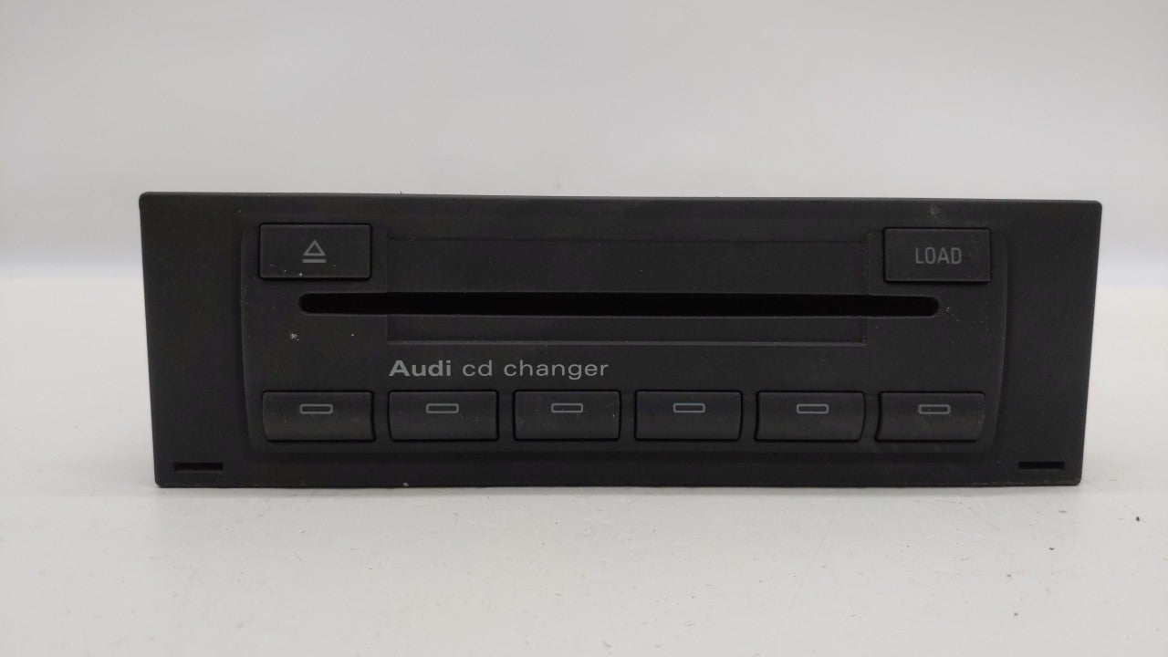 2002-2008 Audi A4 Quattro Radio AM FM Cd Player Receiver Replacement P/N:8E0 035 111 D 8E0 034 111 D Fits OEM Used Auto Parts - Oemusedautoparts1.com
