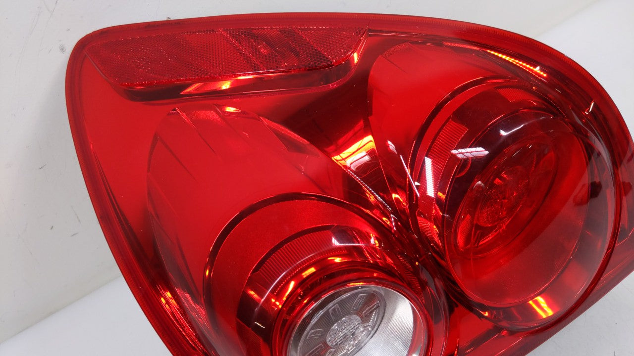 2010-2015 Chevrolet Equinox Passenger Right Side Tail Light Taillight Oem 261026 - Oemusedautoparts1.com