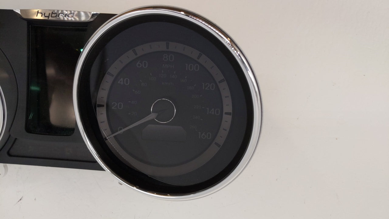 2011-2015 Hyundai Sonata Instrument Cluster Speedometer Gauges P/N:94001-4R002 94001-4R000 Fits 2011 2012 2013 2014 2015 OEM Used Auto Parts - Oemusedautoparts1.com