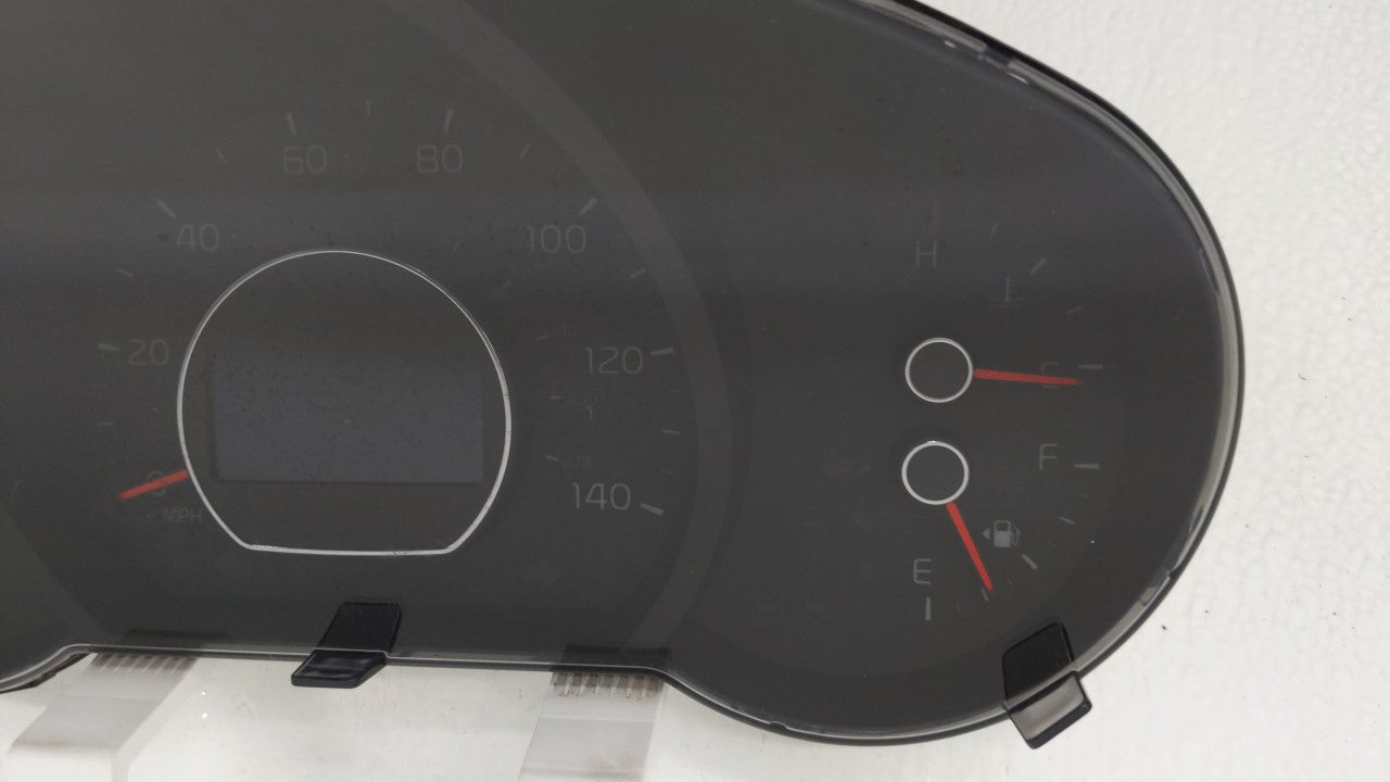 2016 Kia Soul Instrument Cluster Speedometer Gauges P/N:94006-B2600 Fits OEM Used Auto Parts - Oemusedautoparts1.com