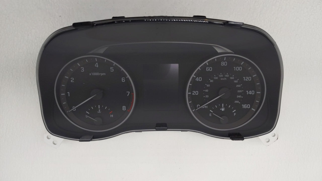 2017-2018 Hyundai Elantra Instrument Cluster Speedometer Gauges P/N:94011-F3012 94011-F3010 Fits 2017 2018 OEM Used Auto Parts - Oemusedautoparts1.com