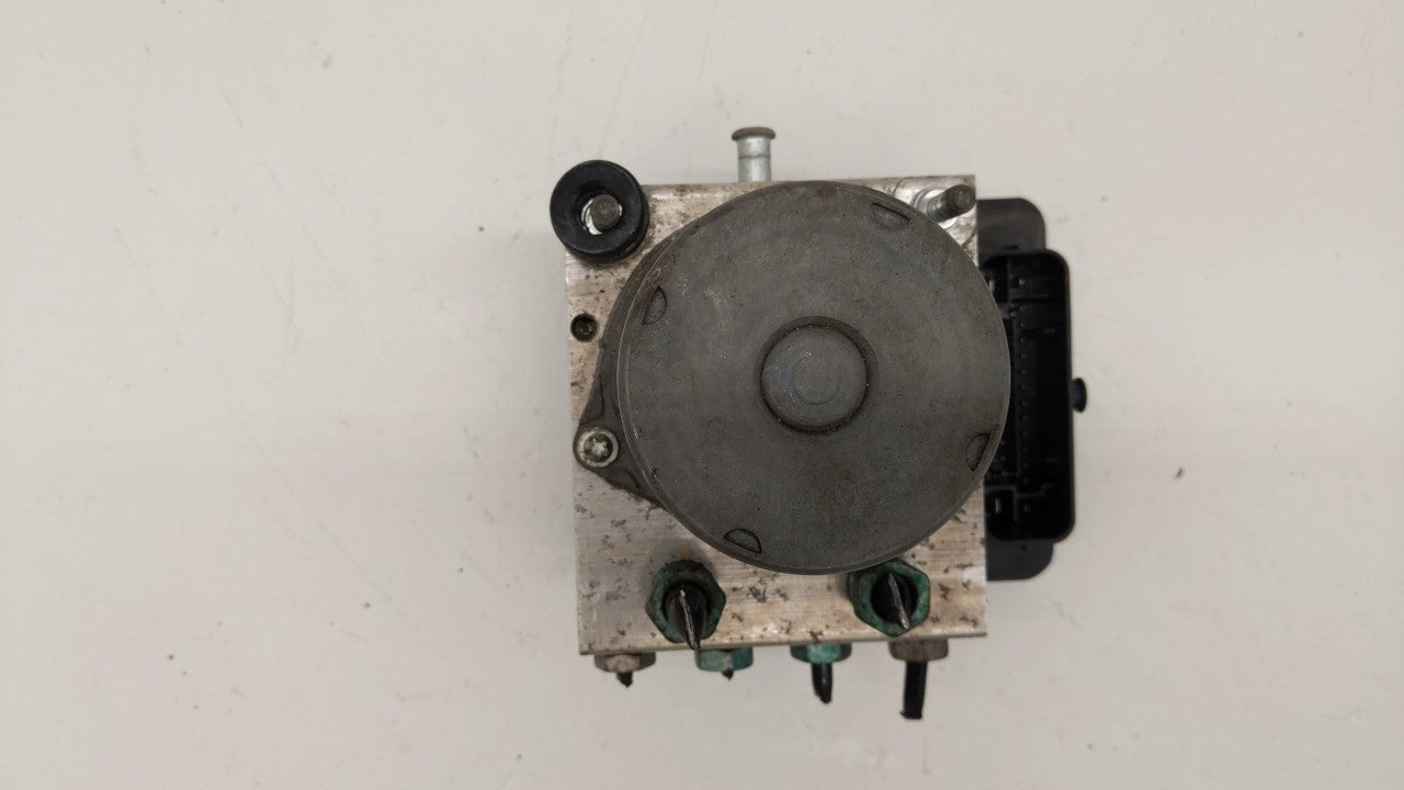2019 Chevrolet Malibu ABS Pump Control Module Replacement P/N:8451623 84502888 Fits OEM Used Auto Parts - Oemusedautoparts1.com