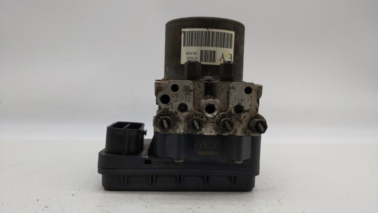 2013-2014 Nissan Pathfinder ABS Pump Control Module Replacement P/N:47660 3KA0A 47660 3KA0B Fits 2013 2014 OEM Used Auto Parts - Oemusedautoparts1.com
