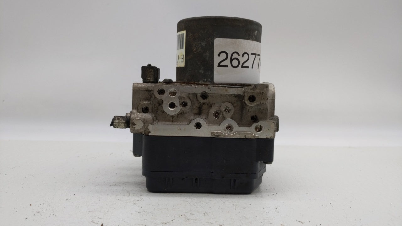 2013-2014 Nissan Pathfinder ABS Pump Control Module Replacement P/N:47660 3KA0A 47660 3KA0B Fits 2013 2014 OEM Used Auto Parts - Oemusedautoparts1.com