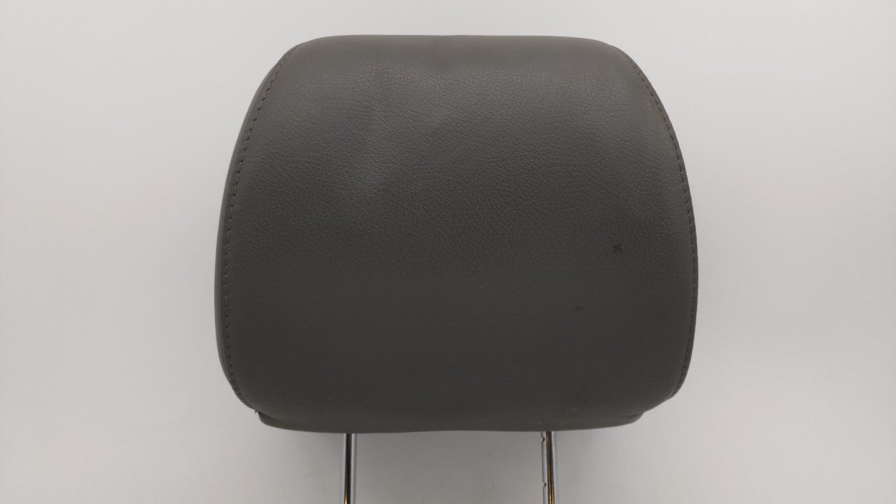 2005-2008 Hyundai Tucson Headrest Head Rest Front Driver Passenger Seat Fits 2005 2006 2007 2008 OEM Used Auto Parts - Oemusedautoparts1.com