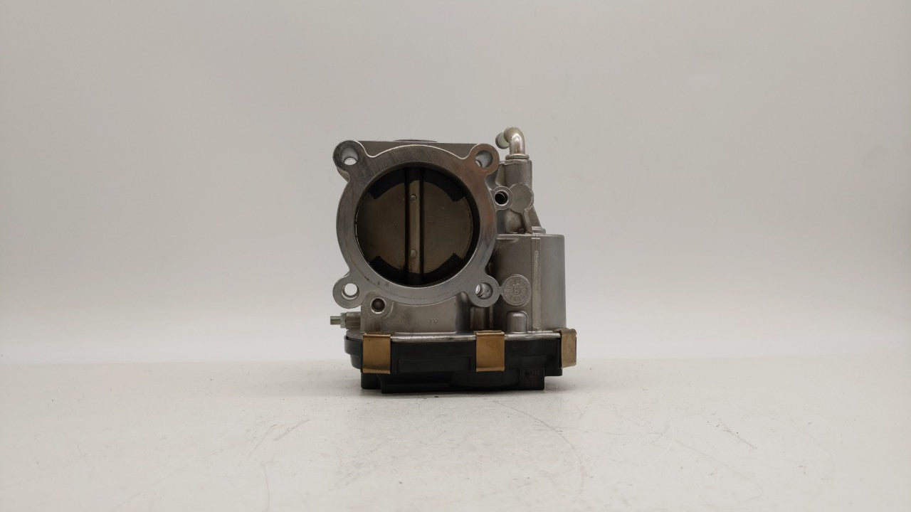 2016-2018 Infiniti Q50 Throttle Body P/N:RME60-52 Fits 2016 2017 2018 OEM Used Auto Parts - Oemusedautoparts1.com