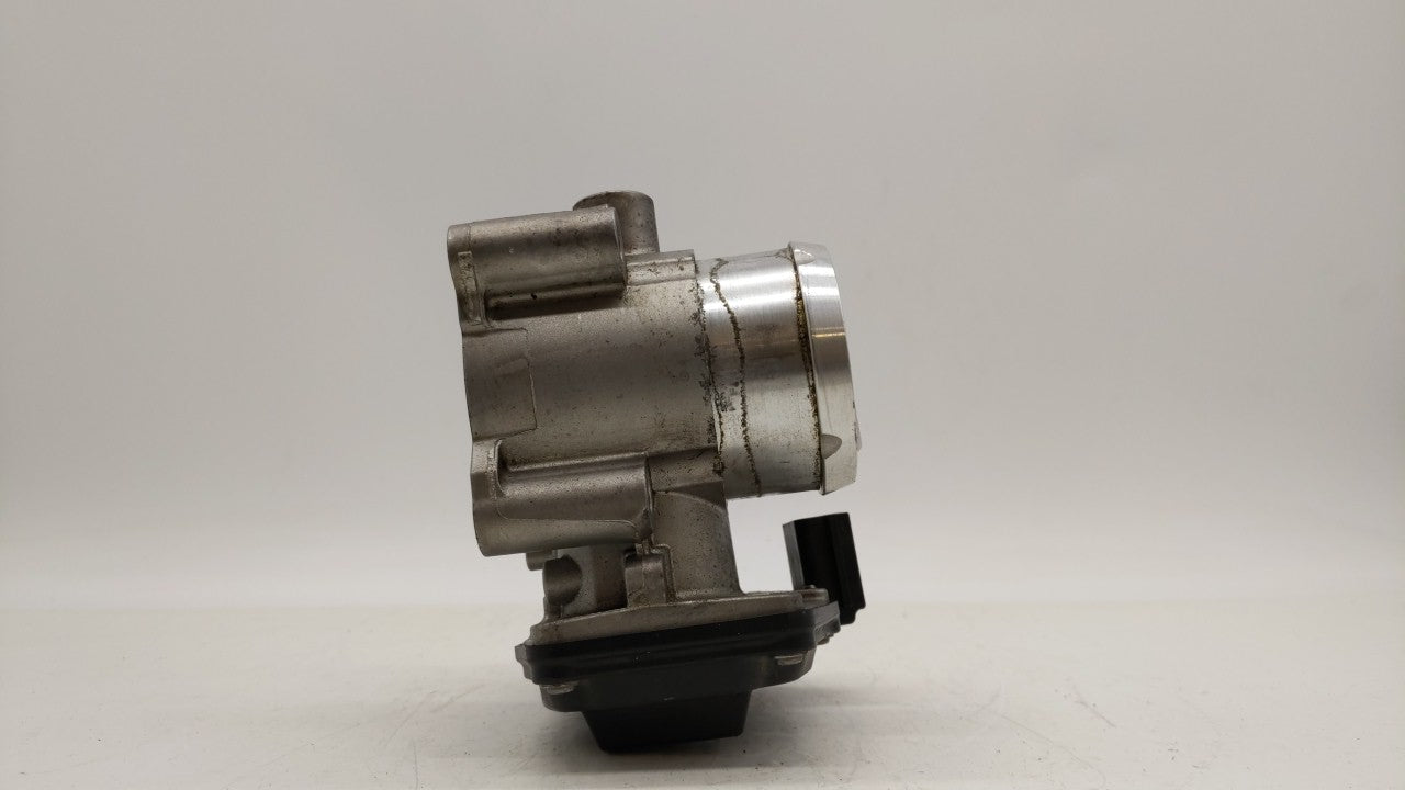 2014-2019 Ford Fusion Throttle Body P/N:DS7G-9F991-BB DS7G-9E991-BB Fits 2014 2015 2016 2017 2018 2019 OEM Used Auto Parts - Oemusedautoparts1.com