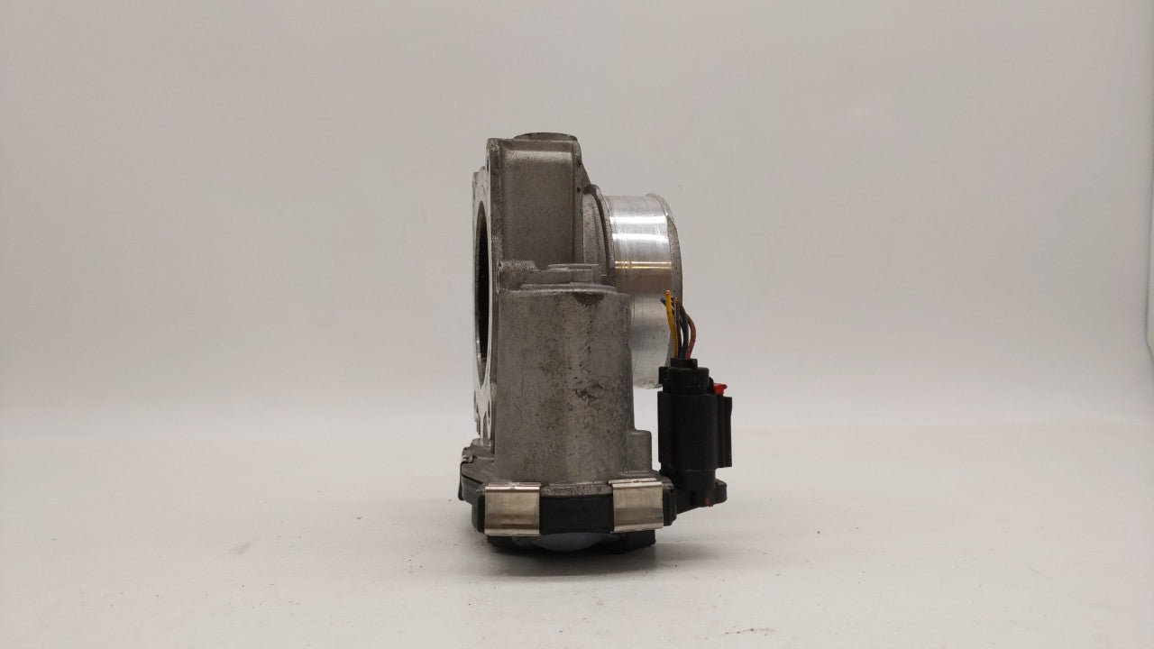 2013-2015 Chevrolet Malibu Throttle Body P/N:12627217DA 12669073DA Fits 2013 2014 2015 2017 2018 OEM Used Auto Parts - Oemusedautoparts1.com