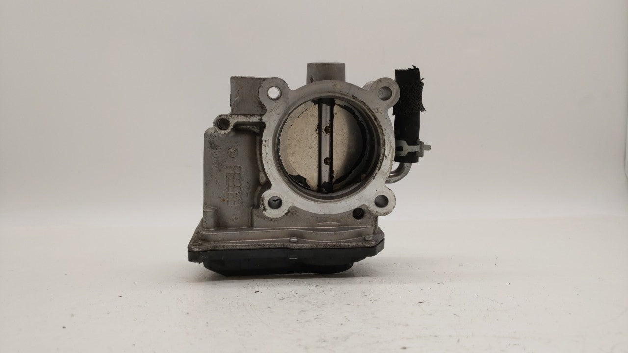 2019 Kia Forte Throttle Body P/N:35100-2E710 Fits OEM Used Auto Parts - Oemusedautoparts1.com