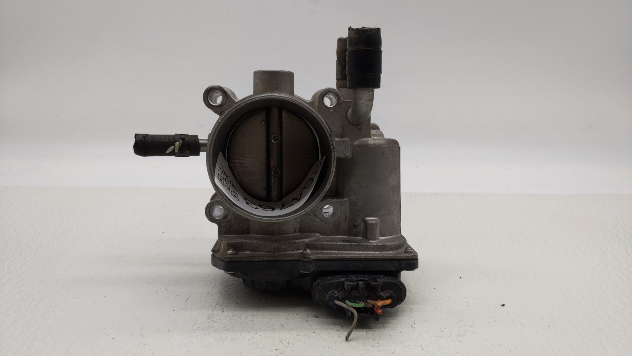 2012-2017 Hyundai Veloster Throttle Body P/N:5302-1S02 35100-2B300 Fits 2012 2013 2014 2015 2016 2017 2018 2019 OEM Used Auto Parts - Oemusedautoparts1.com