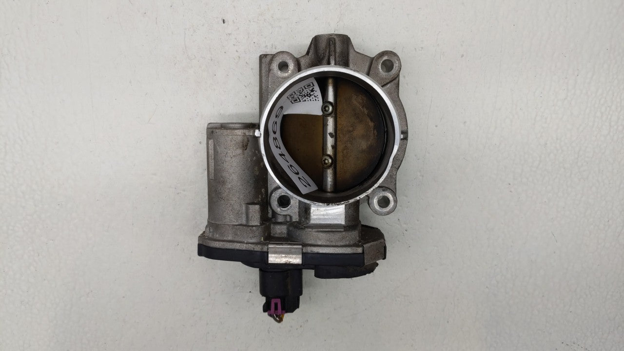 2009-2011 Chevrolet Traverse Throttle Body P/N:995AA Fits 2007 2008 2009 2010 2011 OEM Used Auto Parts - Oemusedautoparts1.com