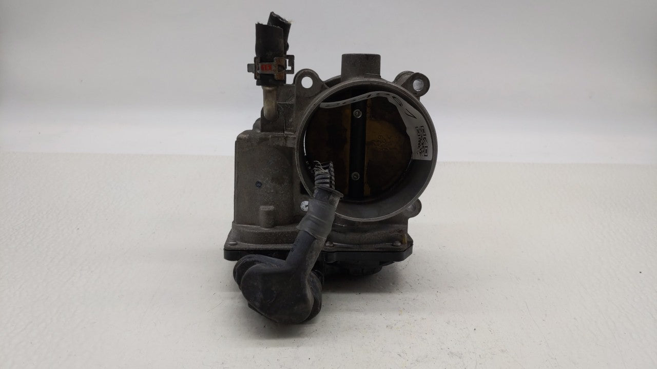 2007-2016 Toyota Sienna Throttle Body P/N:22030-0P050 22030-31030 Fits OEM Used Auto Parts - Oemusedautoparts1.com