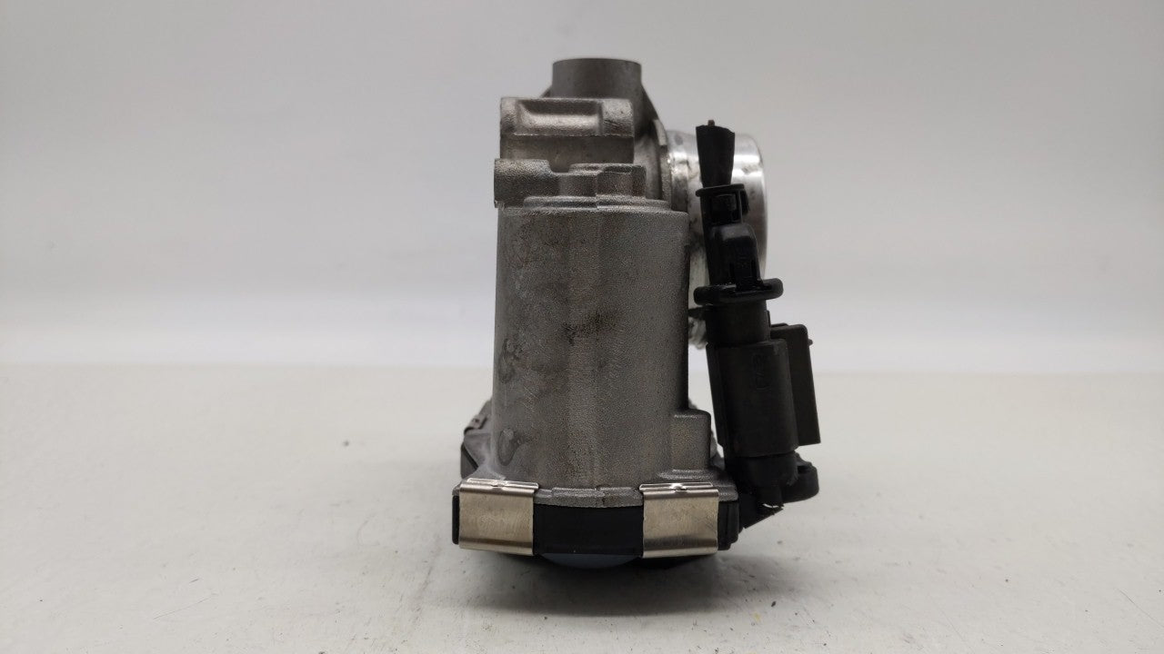 2017-2018 Chevrolet Cruze Throttle Body P/N:12671379AA Fits 2017 2018 OEM Used Auto Parts - Oemusedautoparts1.com