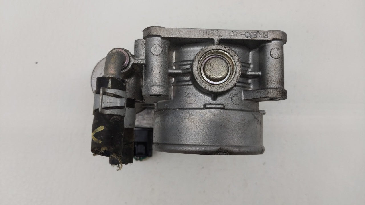 2016-2018 Infiniti Q50 Throttle Body P/N:RME60-52 Fits 2016 2017 2018 OEM Used Auto Parts - Oemusedautoparts1.com