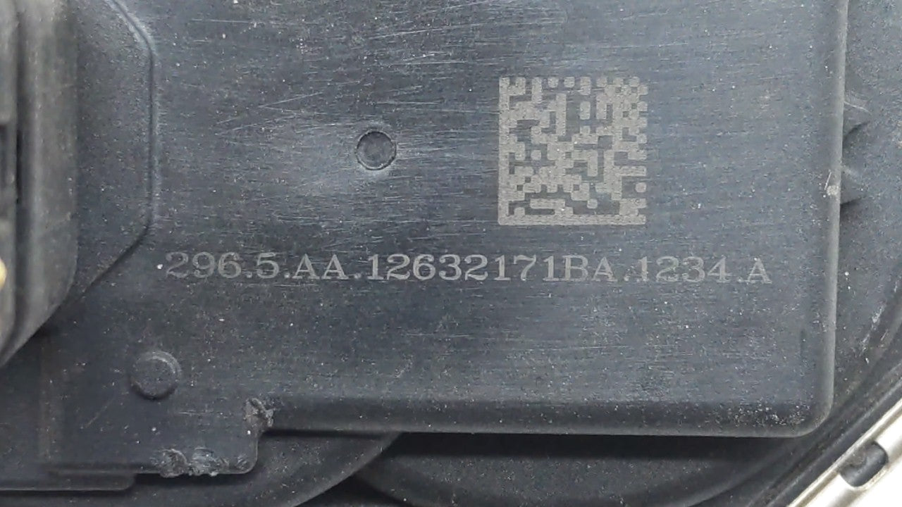 2014-2015 Gmc Sierra 1500 Throttle Body P/N:12632171BA Fits 2014 2015 OEM Used Auto Parts - Oemusedautoparts1.com