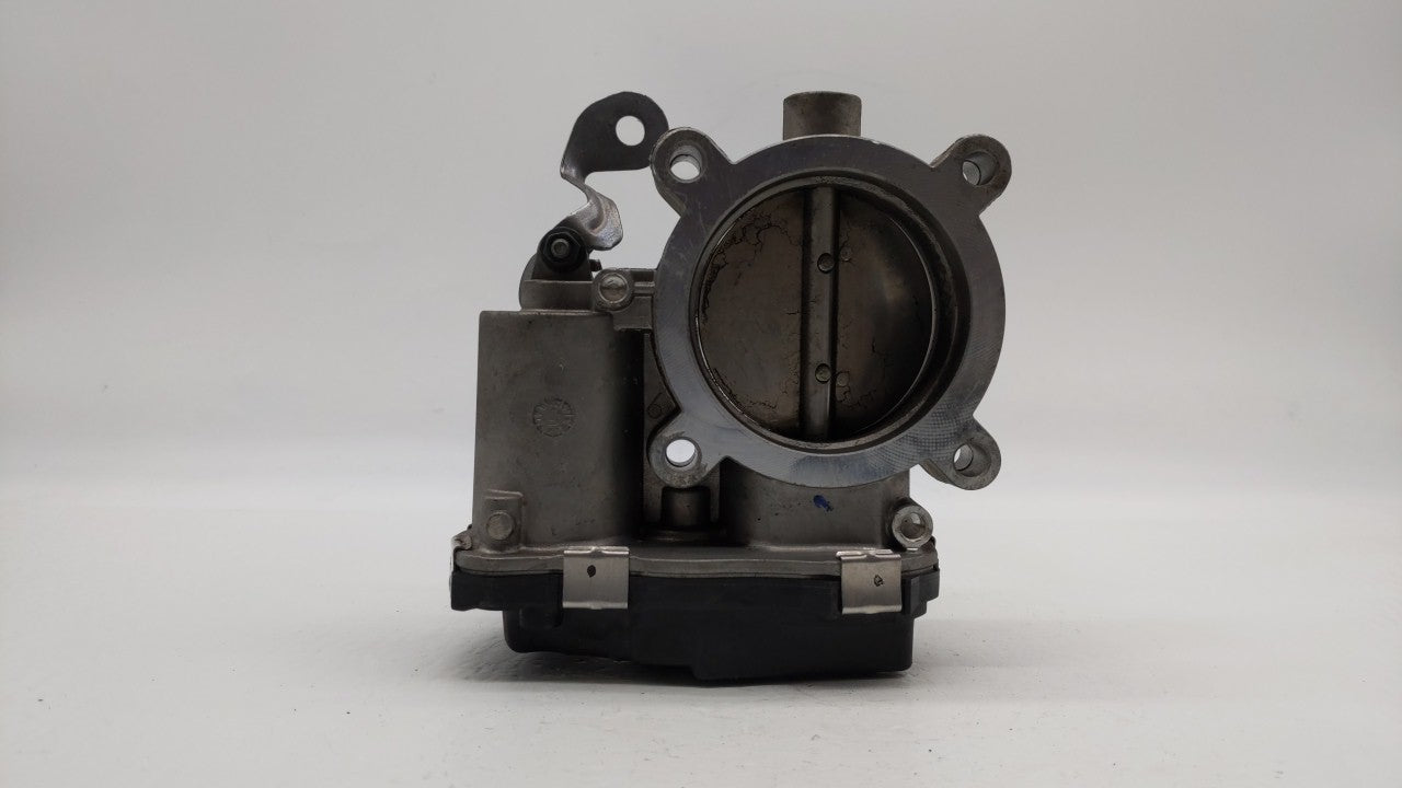 2017-2018 Jeep Compass Throttle Body P/N:04891970AC 04891970AB Fits 2014 2015 2016 2017 2018 OEM Used Auto Parts - Oemusedautoparts1.com