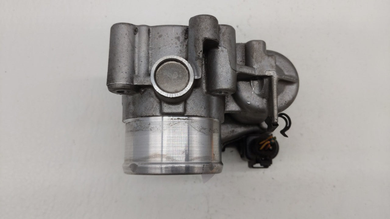 2013-2016 Ford Escape Throttle Body P/N:0 280 750 535 7S7G-9F991-CA Fits 2013 2014 2015 2016 2017 2018 2019 OEM Used Auto Parts - Oemusedautoparts1.com