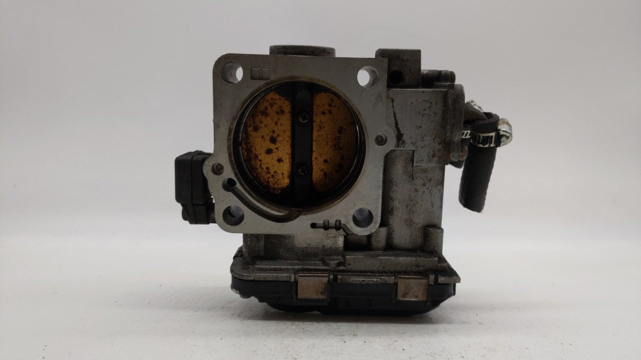 2003-2004 Honda Accord Throttle Body P/N:GMA3A GMA1A Fits 2003 2004 OEM Used Auto Parts - Oemusedautoparts1.com