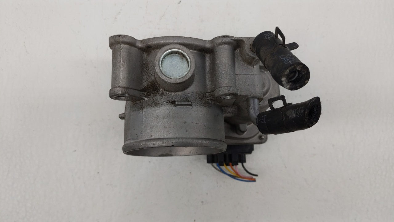 2011-2018 Hyundai Elantra Throttle Body P/N:35100-2E000 Fits 2011 2012 2013 2014 2015 2016 2017 2018 2019 OEM Used Auto Parts - Oemusedautoparts1.com