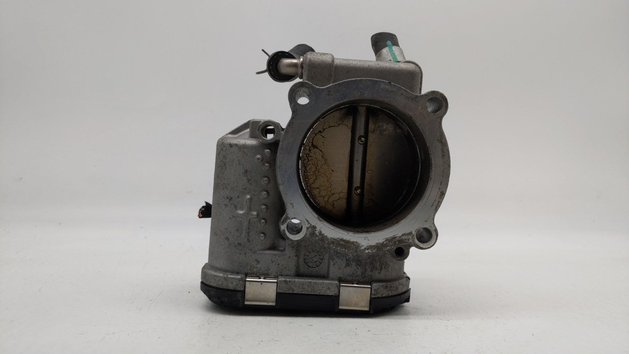 2015-2019 Hyundai Sonata Throttle Body P/N:35100-2G600 Fits 2015 2016 2017 2018 2019 OEM Used Auto Parts - Oemusedautoparts1.com