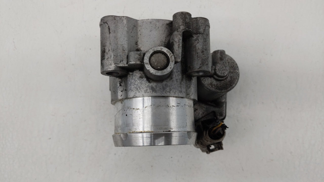 2014-2019 Ford Fusion Throttle Body P/N:DS7G-9F991-BB DS7G-9E991-BB Fits 2014 2015 2016 2017 2018 2019 OEM Used Auto Parts - Oemusedautoparts1.com