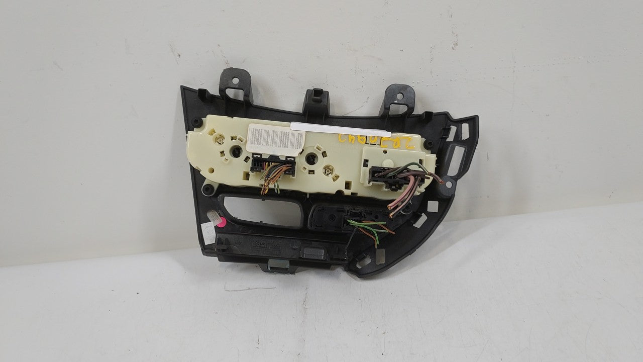 2012 Ford Focus Climate Control Module Temperature AC/Heater Replacement P/N:CM5T-19980-AE CM5T-19980-AC Fits OEM Used Auto Parts - Oemusedautoparts1.com