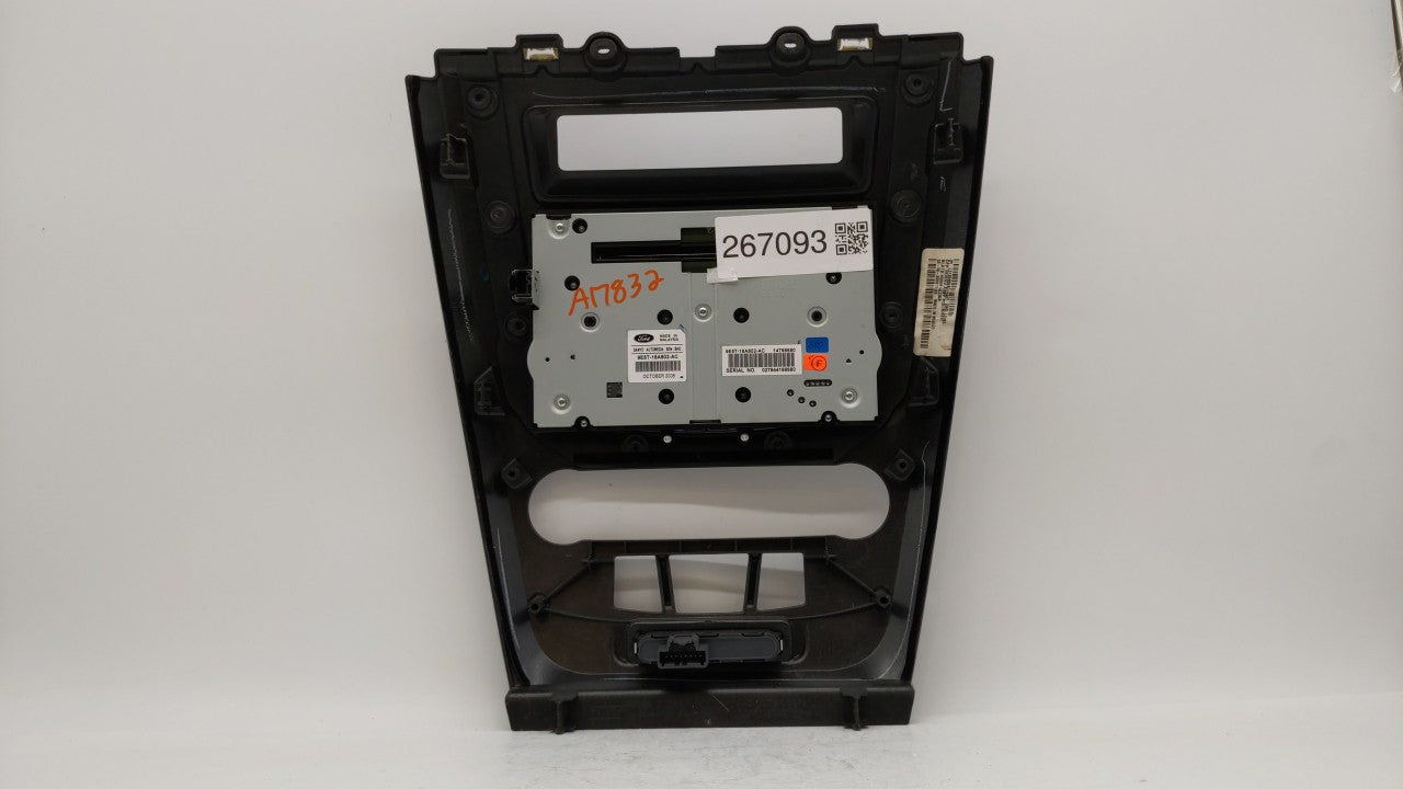 2010-2012 Ford Fusion Radio Control Panel - Oemusedautoparts1.com