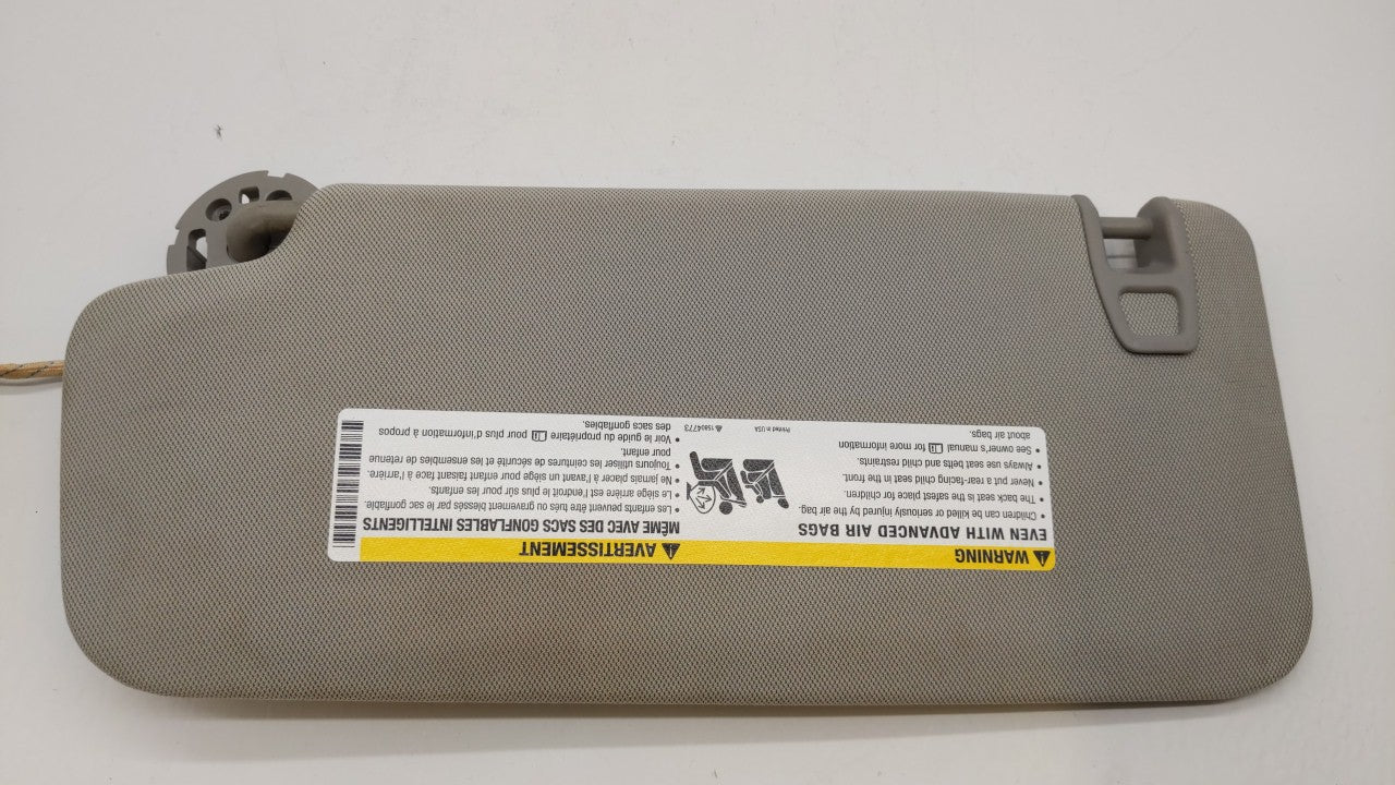 2010-2017 Chevrolet Equinox Sun Visor Shade Replacement Passenger Right Mirror Fits 2010 2011 2012 2013 2014 2015 2016 2017 OEM Used Auto Parts - Oemusedautoparts1.com