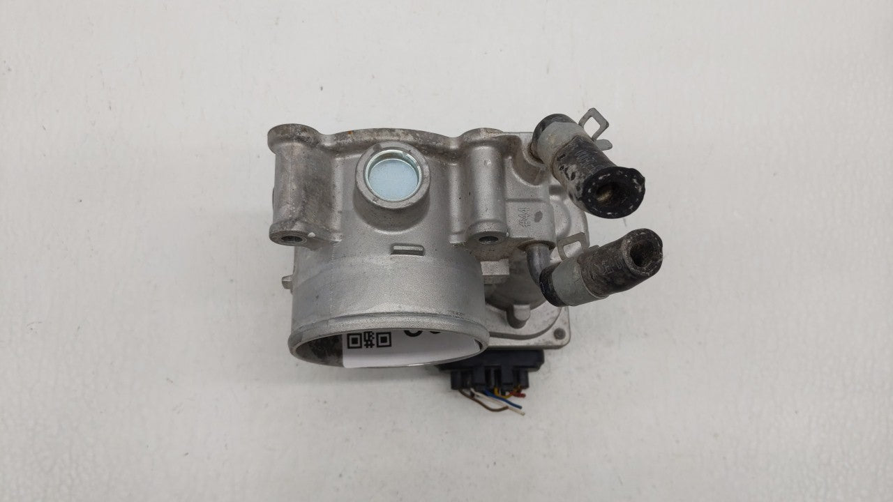 2011-2018 Hyundai Elantra Throttle Body P/N:35100-2E000 Fits 2011 2012 2013 2014 2015 2016 2017 2018 2019 OEM Used Auto Parts - Oemusedautoparts1.com