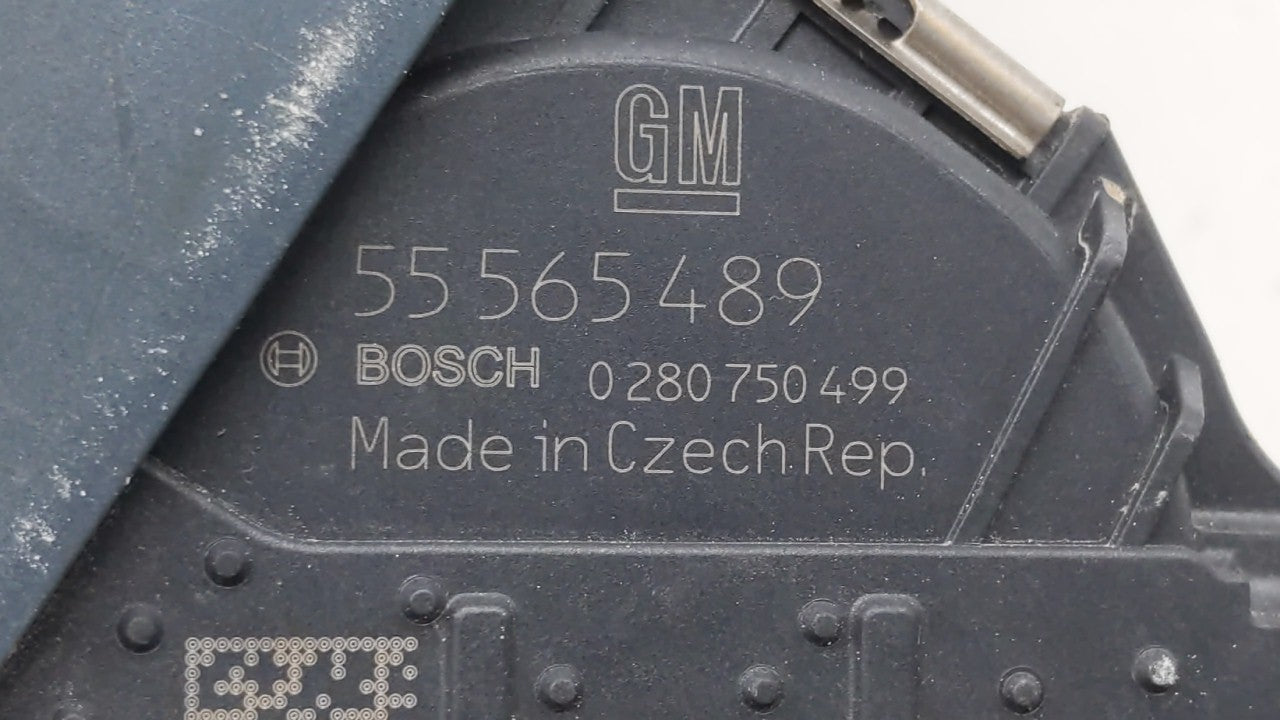 2013-2019 Buick Encore Throttle Body P/N:55565489 12644239AA Fits 2011 2012 2013 2014 2015 2016 2017 2018 2019 OEM Used Auto Parts - Oemusedautoparts1.com