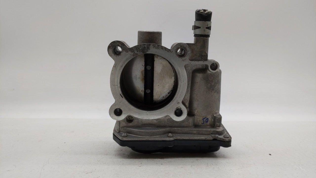 2011-2018 Toyota Corolla Throttle Body P/N:22030-0T080 Fits 2011 2012 2013 2014 2015 2016 2017 2018 OEM Used Auto Parts - Oemusedautoparts1.com