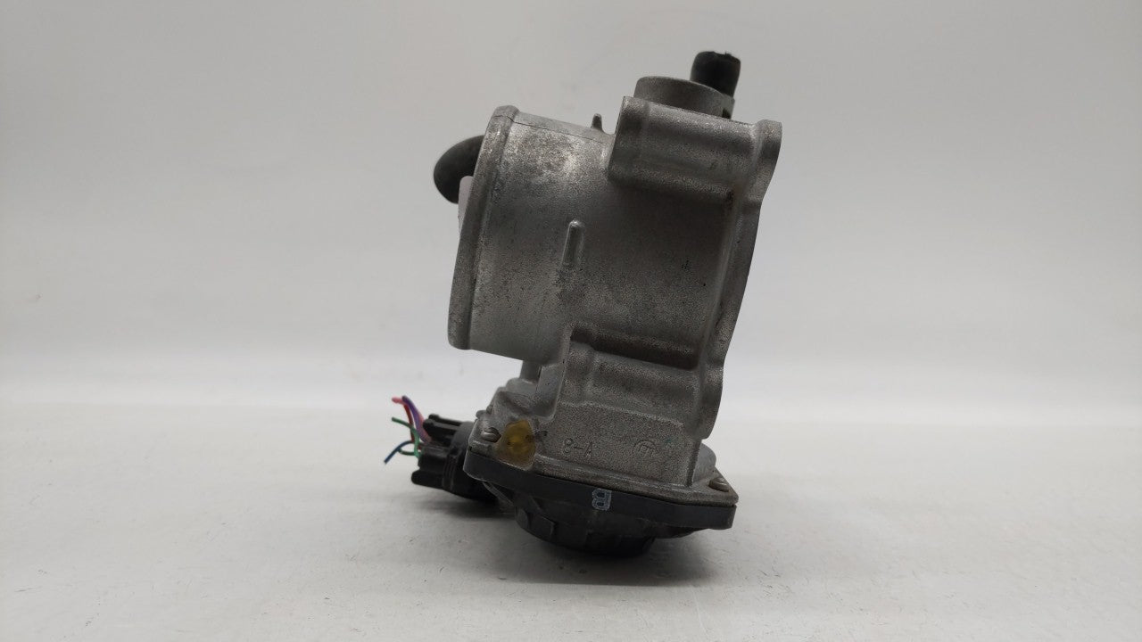 2011-2018 Toyota Corolla Throttle Body P/N:22030-0T080 Fits 2011 2012 2013 2014 2015 2016 2017 2018 OEM Used Auto Parts - Oemusedautoparts1.com