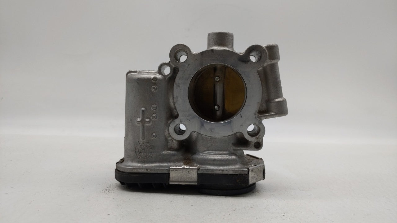 2013-2018 Chevrolet Trax Throttle Body P/N:55565489 12644239AA Fits 2011 2012 2013 2014 2015 2016 2017 2018 2019 OEM Used Auto Parts - Oemusedautoparts1.com