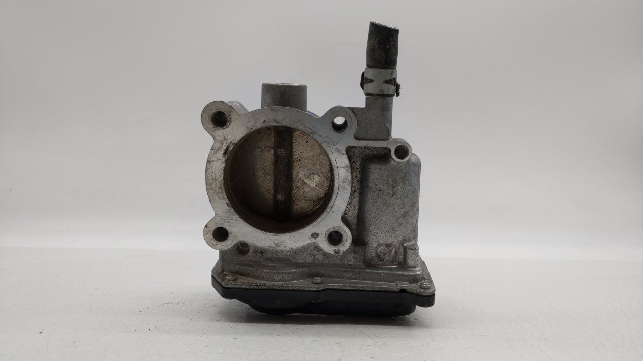 2011-2018 Toyota Corolla Throttle Body P/N:22030-0T080 Fits 2011 2012 2013 2014 2015 2016 2017 2018 OEM Used Auto Parts - Oemusedautoparts1.com