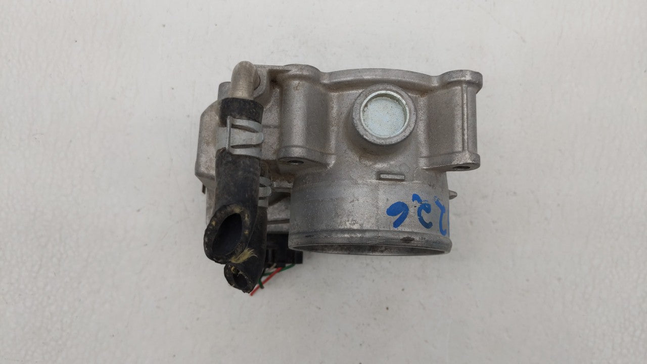 2014-2019 Nissan Rogue Throttle Body P/N:3TA60-01 C 3TA60-01 B Fits 2013 2014 2015 2016 2017 2018 2019 OEM Used Auto Parts - Oemusedautoparts1.com