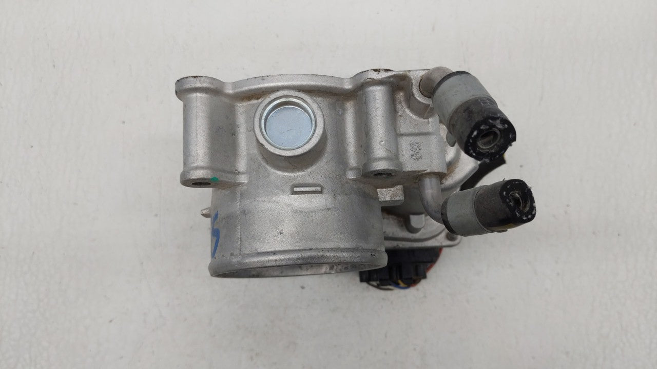 2011-2018 Hyundai Elantra Throttle Body P/N:35100-2E000 Fits 2011 2012 2013 2014 2015 2016 2017 2018 2019 OEM Used Auto Parts - Oemusedautoparts1.com