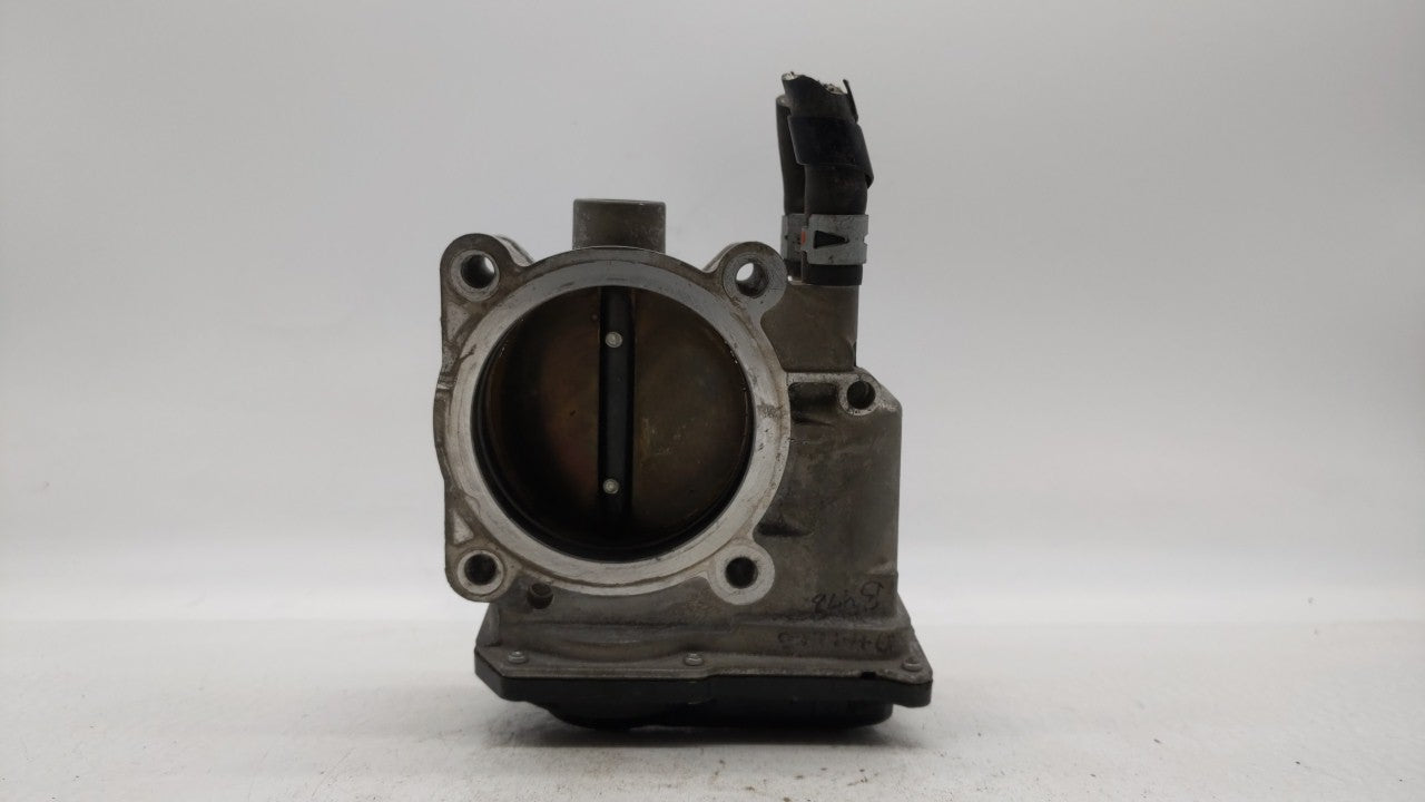 2008-2016 Toyota Highlander Throttle Body P/N:22030-0P050 22030-31030 Fits OEM Used Auto Parts - Oemusedautoparts1.com