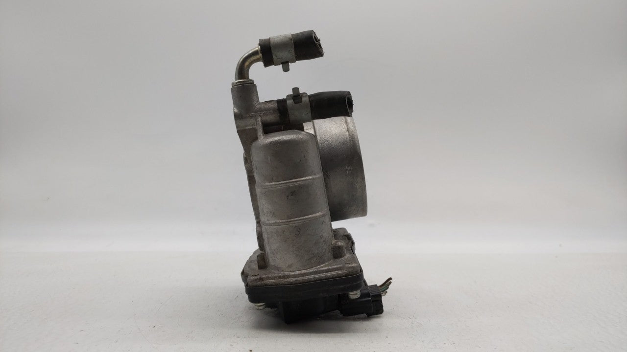 2014-2018 Infiniti Q50 Throttle Body P/N:RME60-12 526-02 Fits OEM Used Auto Parts - Oemusedautoparts1.com